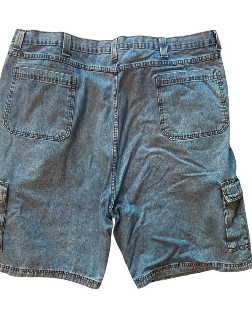 Men's WRANGLER Denim Cargo Shorts Size 48 - Picture 2 of 2